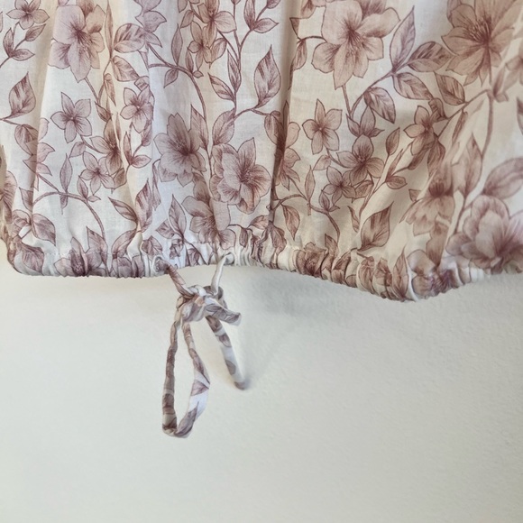 Set - INTERMIX Poppy Floral Cotton Crop Top and Mini skirt - Picture 5 of 9